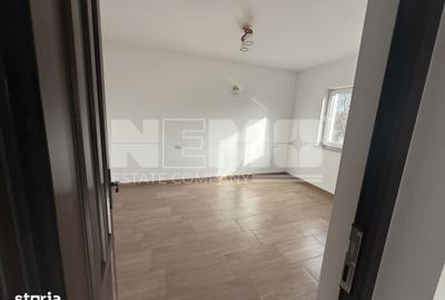 Casă cu 5 camere cu Teren 500 Mp în Central
