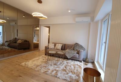 Apartament cu 2 camere semidecomandat, mobilat în Floreasca