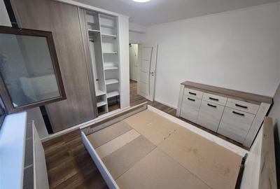 Apartament cu 2 camere decomandat în Nicolina