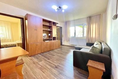 Apartament cu 3 camere semidecomandat, mobilat în Spitalul Județean - 1