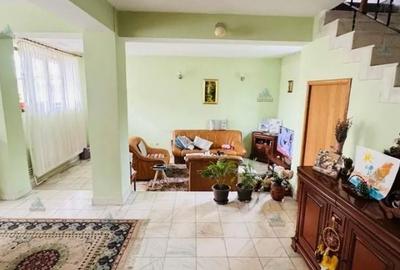 Casă individuală cu 5 camere cu Canalizare în Central - 5