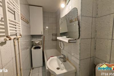 Garsonieră în Micro 40