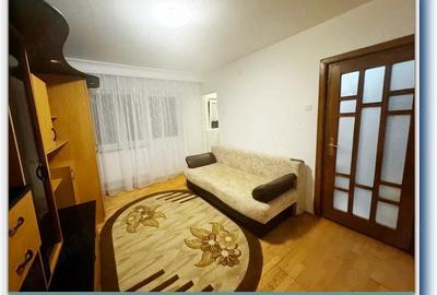Apartament cu 2 camere decomandat în Săsar
