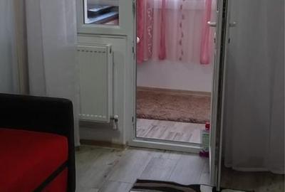 Garsonieră decomandată în Nord