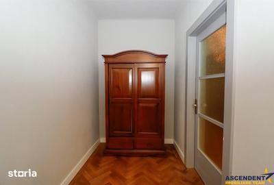Apartament cu 2 camere, mobilat în Centrul Istoric