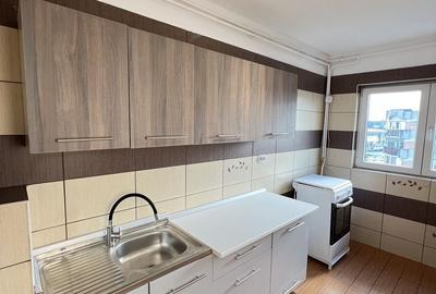 Apartament cu 3 camere semidecomandat, mobilat în Exterior Vest - 8