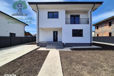 Casă cu 4 camere cu Teren 450 Mp în Miroslava