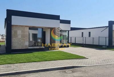 Casă individuală cu 4 camere cu Canalizare în Berceni