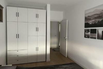 Apartament cu 2 camere decomandat, mobilat în Bd. Laminorului - 4