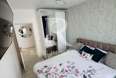 Apartament cu 3 camere decomandat în Iosia