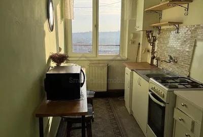 Apartament cu 2 camere decomandat în Filiași