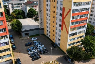 Spațiu comercial, de 366 mp, în Dărmănești