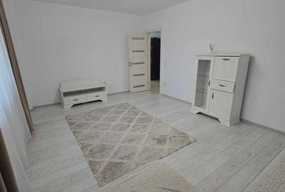 Apartament cu 2 camere decomandat în Bucium