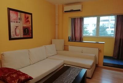 Apartament cu 2 camere semidecomandat în Lujerului