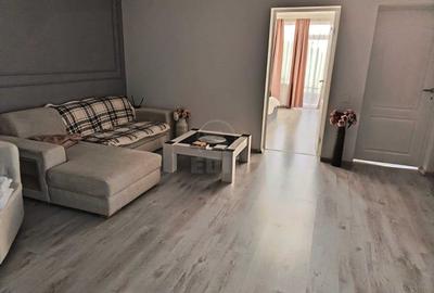 Apartament cu 3 camere semidecomandat, mobilat în Florești - 2