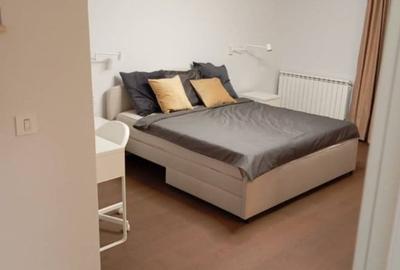 Apartament cu 3 camere decomandat în 1 Mai