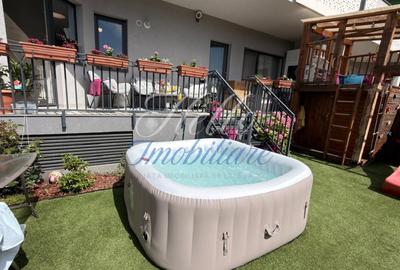 Apartament cu 3 camere semidecomandat în Florești