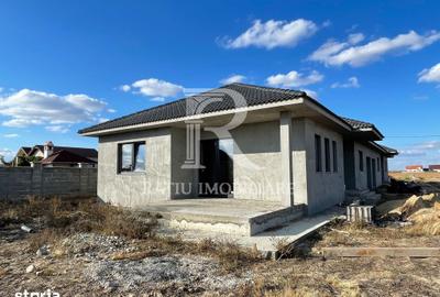 Casă cu 4 camere cu Teren 460 Mp în Nojorid