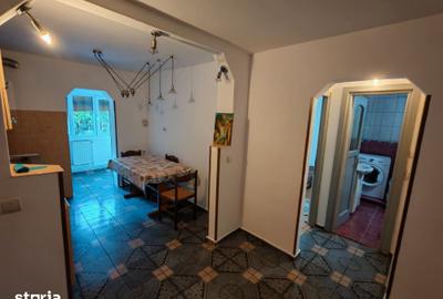 Apartament cu 2 camere decomandat în Cetate - 2