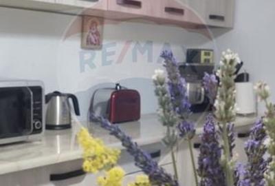 Apartament cu 3 camere semidecomandat, mobilat în Sud-Est