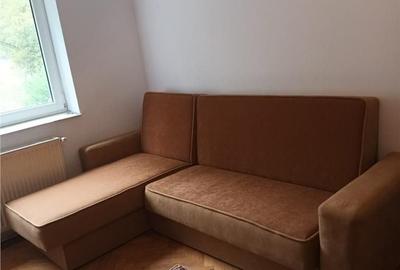 Apartament cu 3 camere decomandat în Drumul Poienii