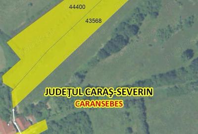 Teren de 6457 mp, în Central