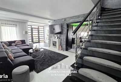 Casă cu 4 camere cu Teren 446 Mp în Central