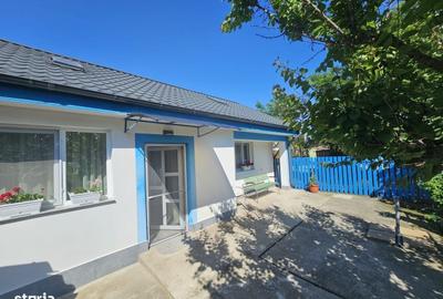Casă cu 4 camere în Murighiol