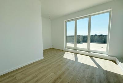 Penthouse cu 3 camere decomandat în Aradului - 1