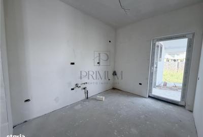 Casă cu 3 camere în Moșnița Veche