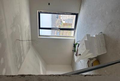 Casă cu 4 camere cu Teren 520 Mp în Central - 10
