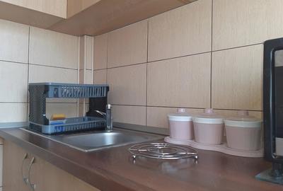 Garsonieră decomandată în Central