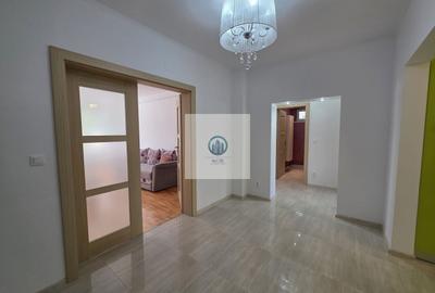 Apartament cu 3 camere decomandat, mobilat în Dacia