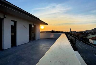 Apartament cu 2 camere decomandat în Orașul Vechi