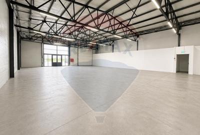Spațiu industrial, de 1,188 mp, în 13 Decembrie - 2