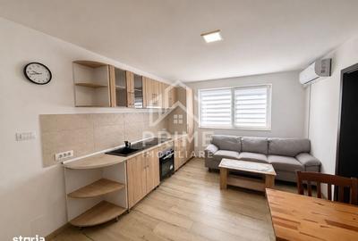 Apartament cu 3 camere în Cetate