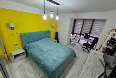 Apartament cu 3 camere decomandat în Liteni - 1