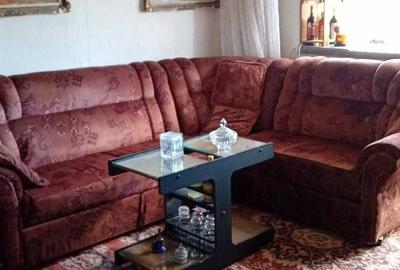 Apartament cu 2 camere semidecomandat în Central - 1