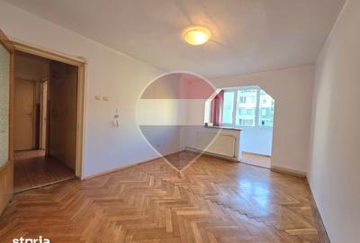 Apartament cu 4 camere în Central