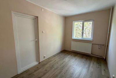Apartament cu 2 camere semidecomandat în Central - 1