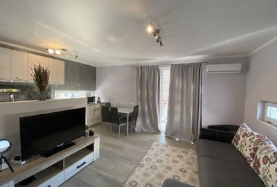 Apartament cu 3 camere decomandat în Dumbrăvița