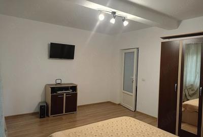 Casă cu Teren 750 Mp în Central