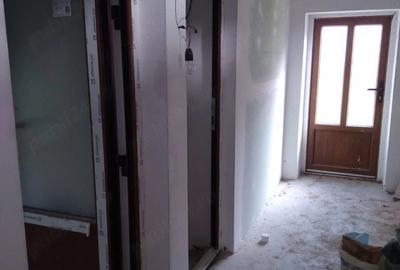 Casă cu Teren 450 Mp în Central - 6