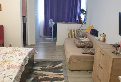 Garsonieră semidecomandată în Popoveni