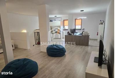 Casă cu 4 camere semidecomandat în Central