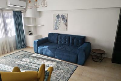Apartament cu 2 camere decomandat în Decebal