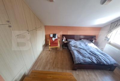 Casă individuală cu 6 camere cu Canalizare în Cristian - 11