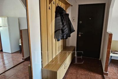 Apartament cu 2 camere decomandat în Zorilor