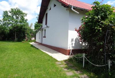 Casă cu 3 camere cu Teren 964 Mp în Valea Călugărească