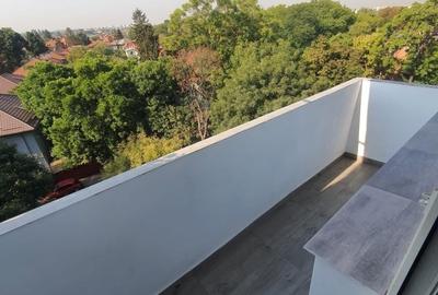 Apartament cu 2 camere decomandat în Eroii Revoluției - 5
